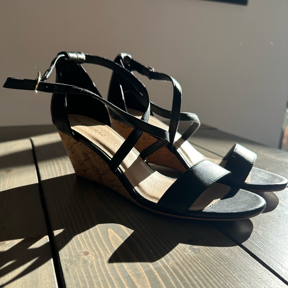 Le Chateau wedge sandals.  Size 38.  Worn once for a very short time.